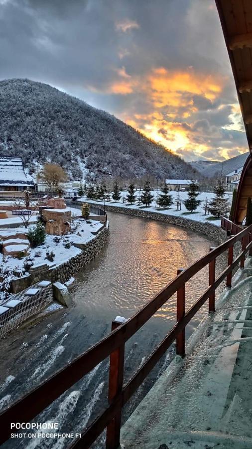 Freskia Resort Ferizaj Kültér fotó